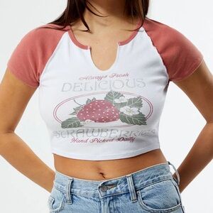 PacSun Strawberries Raglan